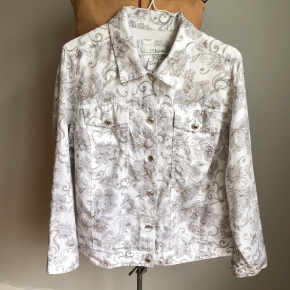 Lucy and Laurel Linen Crop Jacket White Grey - Picture 1 of 15